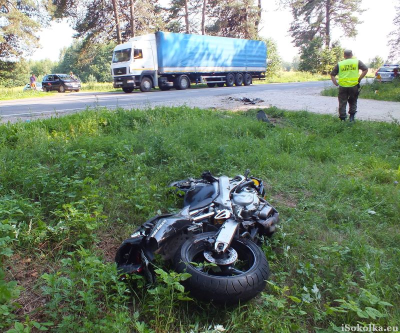 Motocykl po wypadku (iSokolka.eu)