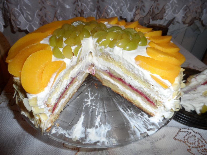Tort smakuje wybornie (H. Raducha)