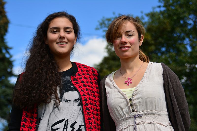 Hasebe i Monika (z prawej) przebywają w Dąbrowie Białostockiej od września (iSokolka.eu)