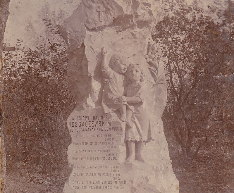 Pomnik pochodzi z 1906 roku