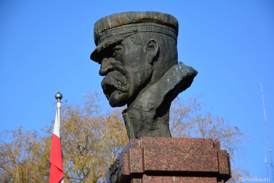 Uroczystości odbędą się pod pomnikiem Józefa Piłsudskiego w Sokółce (iSokolka.eu)