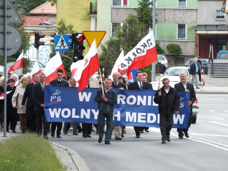 Marsz na ulicy Mickiewicza (iSokolka.eu)