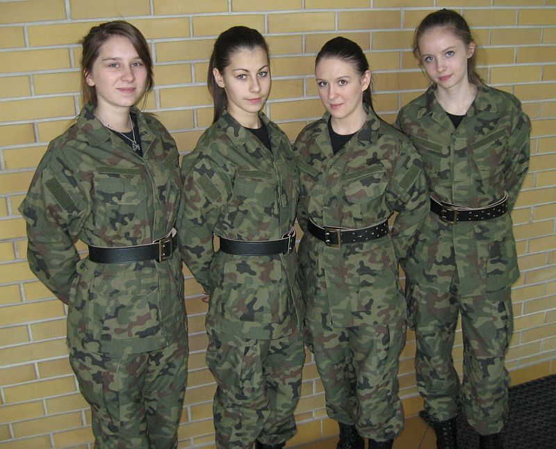 Dwie Magdy, Sylwia i Natalia są dumne z tego, że noszą mundur (iSokolka.eu)