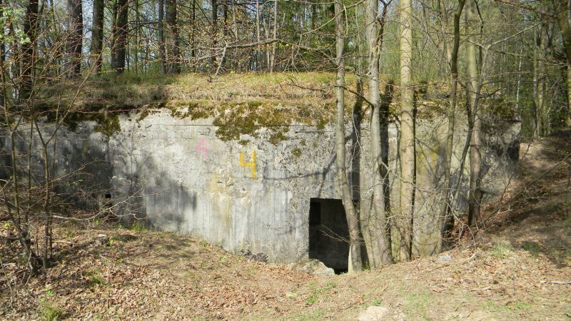 Sowiecki bunkier pod Kamienną Nową (Czytelnik)