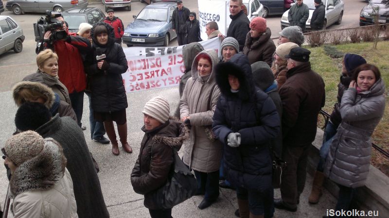 Protestujący w obronie pediatrii podczas spotkania 5 stycznia (iSokolka.eu)