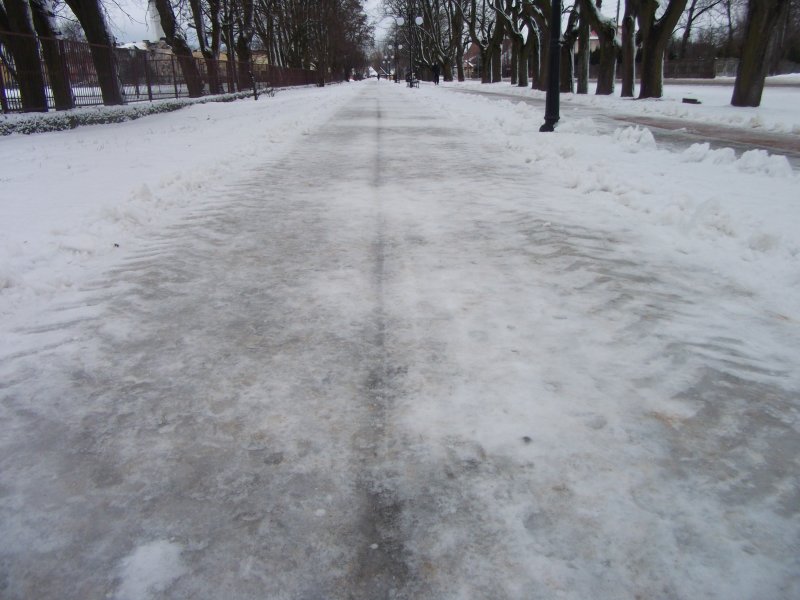 Na drogach i chodnikach może pojawić się lód (iSokolka.eu)