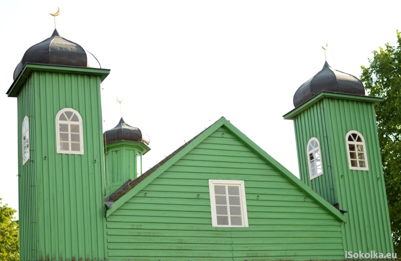 Wieżyczki meczetu w Kruszynianach (iSokolka.eu)
