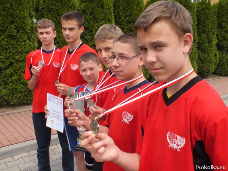 Sukces młodych sportowców z Szkoły Podstawowej nr 1 w Sokółce (iSokolka.eu)
