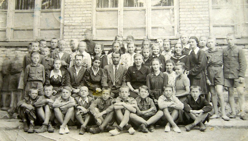 1948 rok. Szkoła Podstawowa Nr 2, klasa szósta