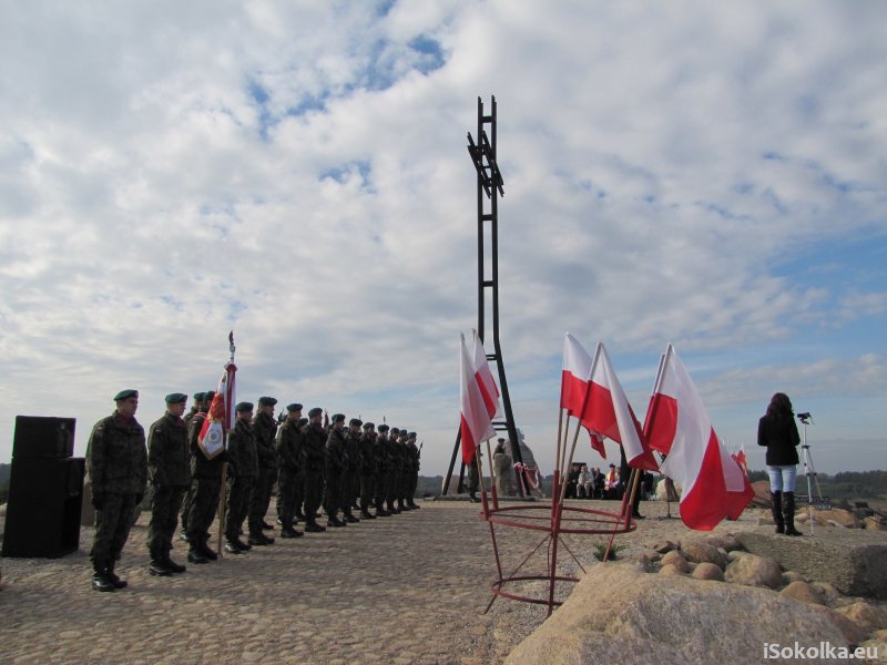 Odsłonięcie Memoriału Golgota Wschodu odbyło się w październiku 2013 (iSokolka.eu)