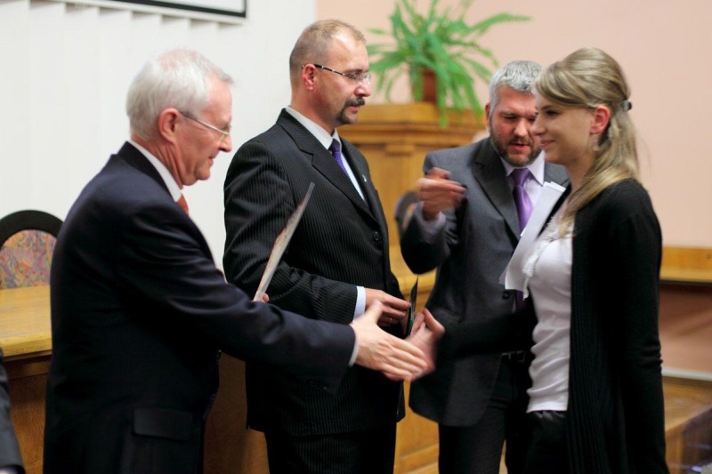Aneta Sienkiewicz odebrała nagrodę na Uniwersytecie w Białymstoku 