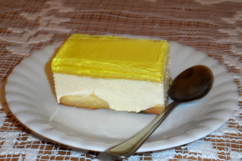 Ciasto jest podobne do sernika na zimno (H. Raducha)