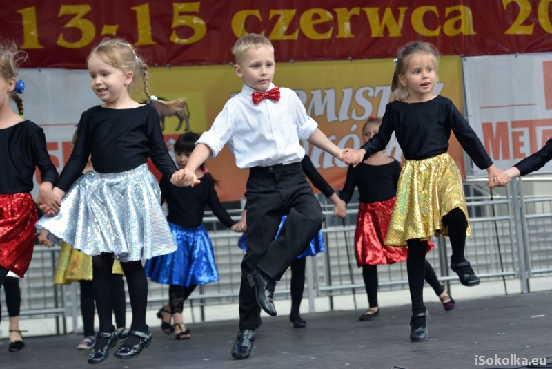 Młodzi tancerze z klubu Kadryl (iSokolka.eu)