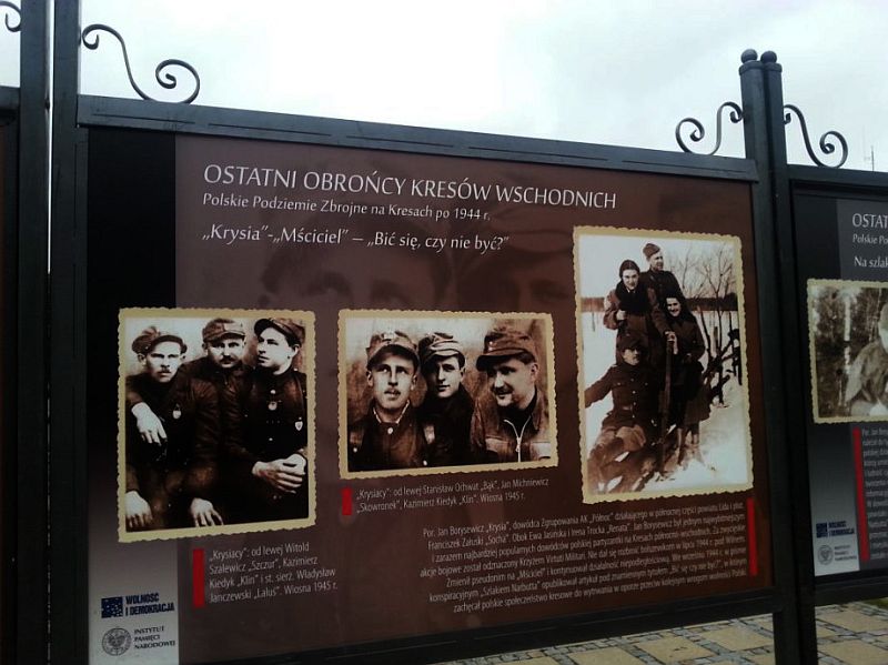 Wystawa prezentuje m.in. losy żołnierzy AK z Grodzieńszczyzny 