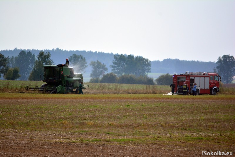 Pożar kombajnu, wrzesień 2014 (iSokolka.eu)