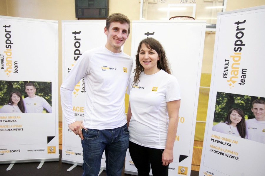 Maciej Lepiato i Anna Omielan (fot. Renault Polska/Constans PR)