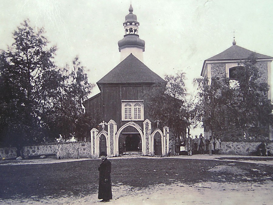 Kościół w Odlesku na zdjęciu z 1897 roku