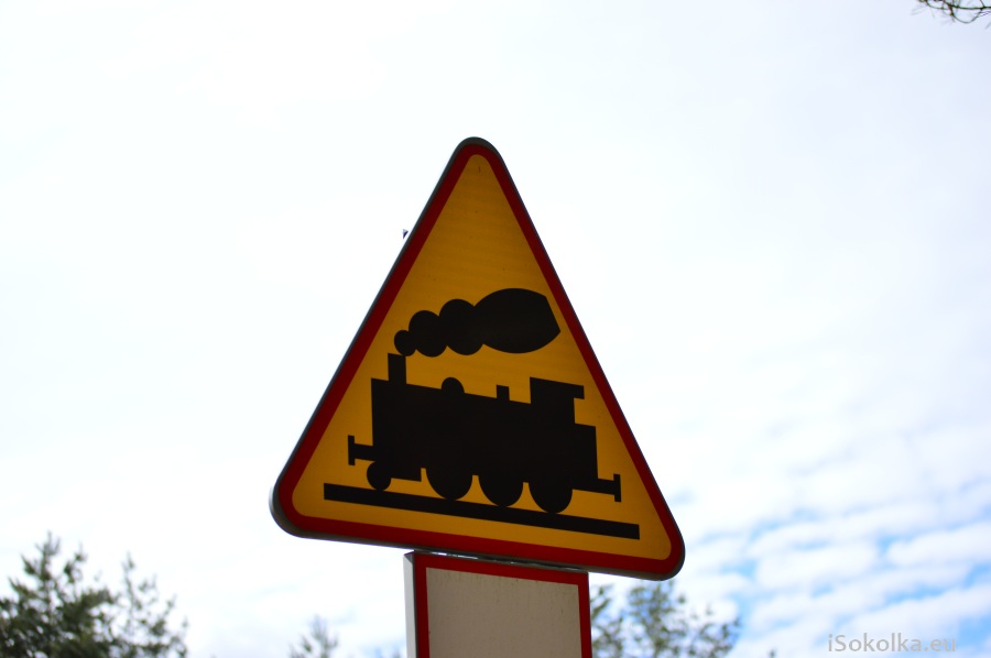 Do wypadku doszło na niestrzeżonym przejeździe kolejowym w Łozowie (iSokolka.eu)