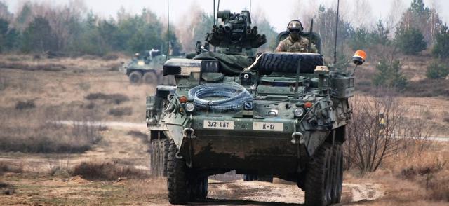 Amerykański wóz opancerzony Stryker (mon.gov.pl)