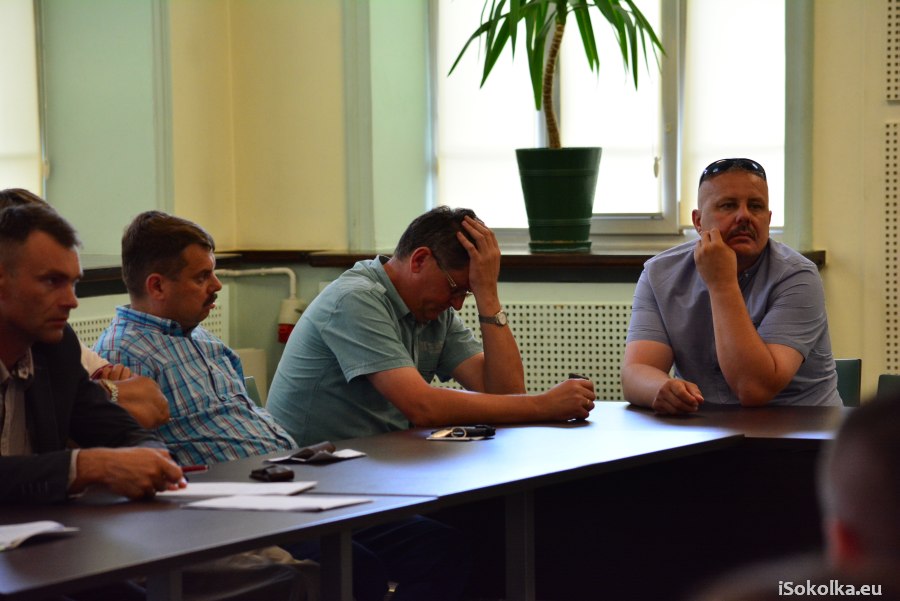 Na spotkanie przyszli przedstawiciele byłych władz klubu (iSokolka.eu)