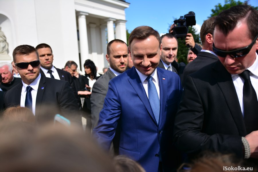 Andrzej Duda przywitał się z mieszkańcami (iSokolka.eu)